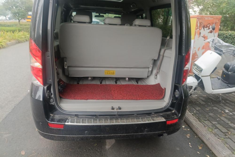 JAC Group Refine M5