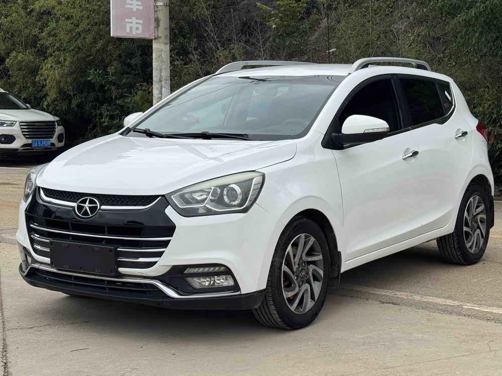 JAC Group Refine S2