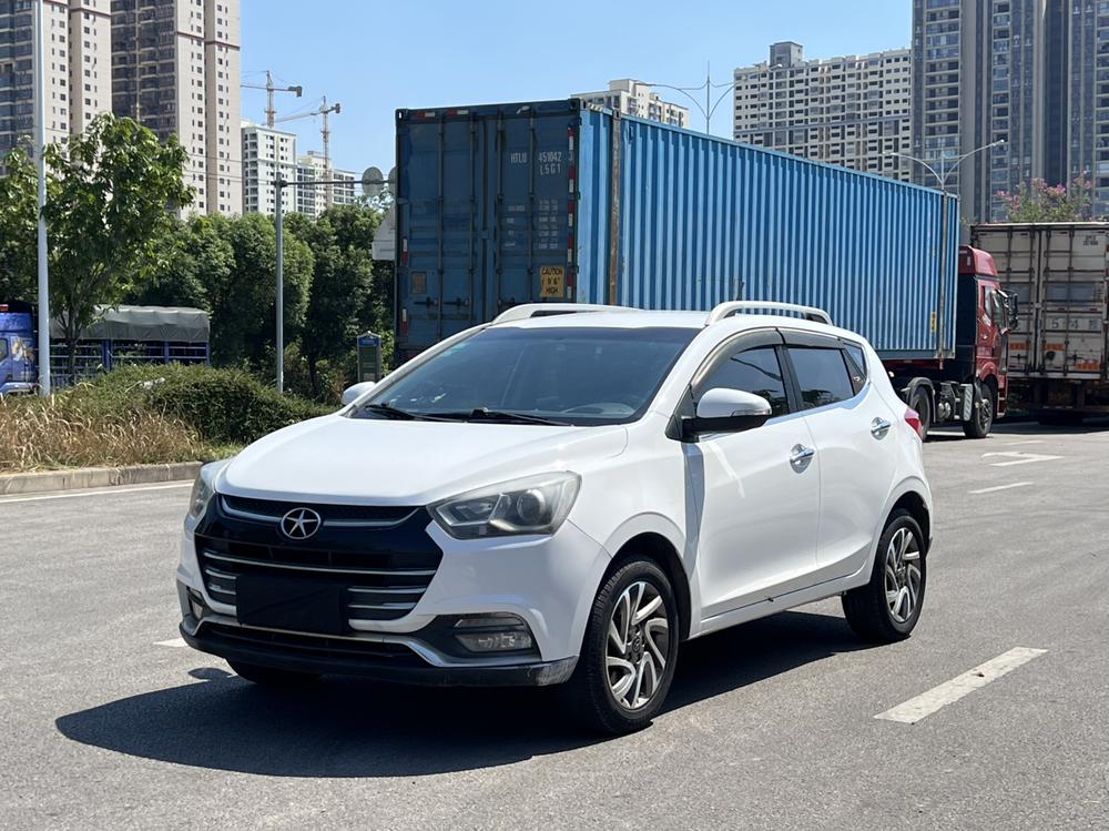 JAC Group Refine S2