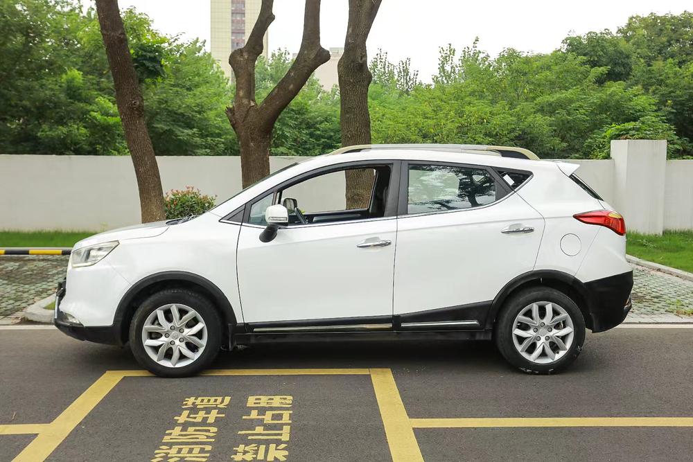 JAC Group Refine S3