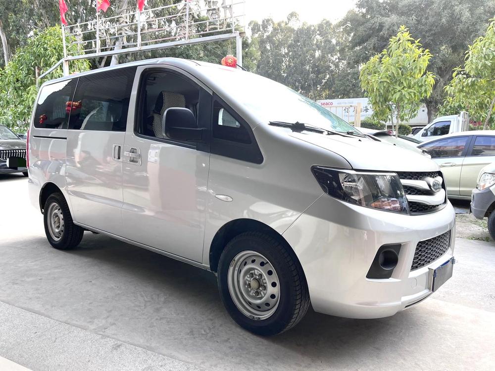 JAC Refine Refine M3