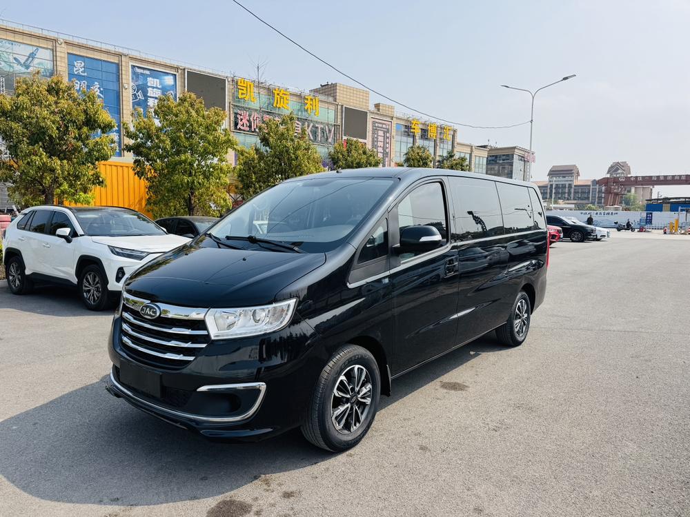 JAC Refine Refine M3