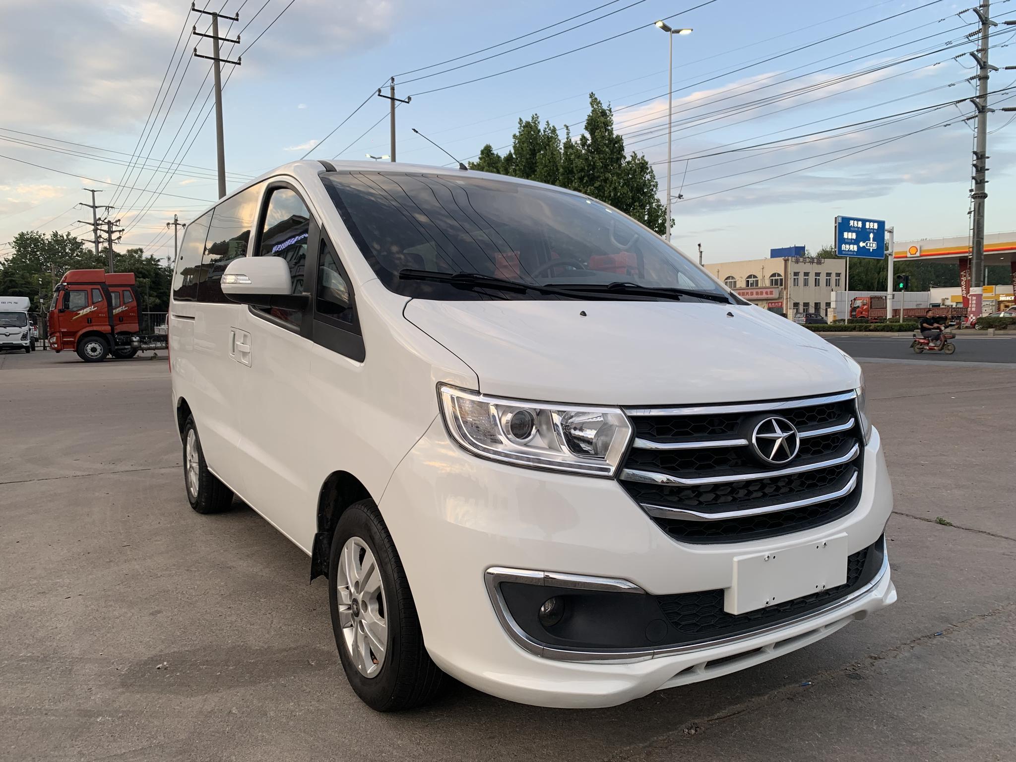 JAC Refine Refine M3