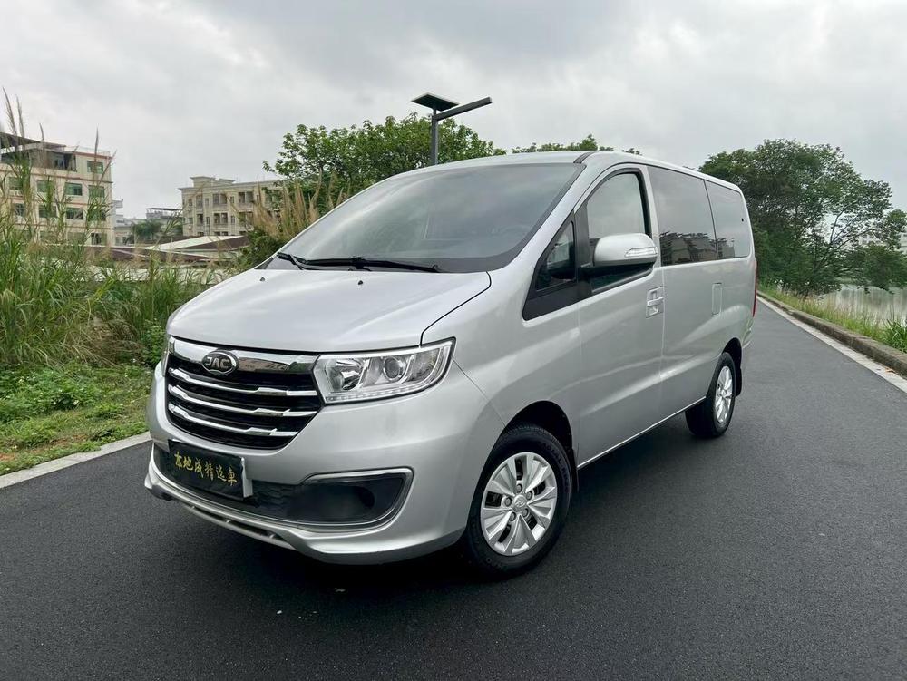 JAC Refine Refine M3