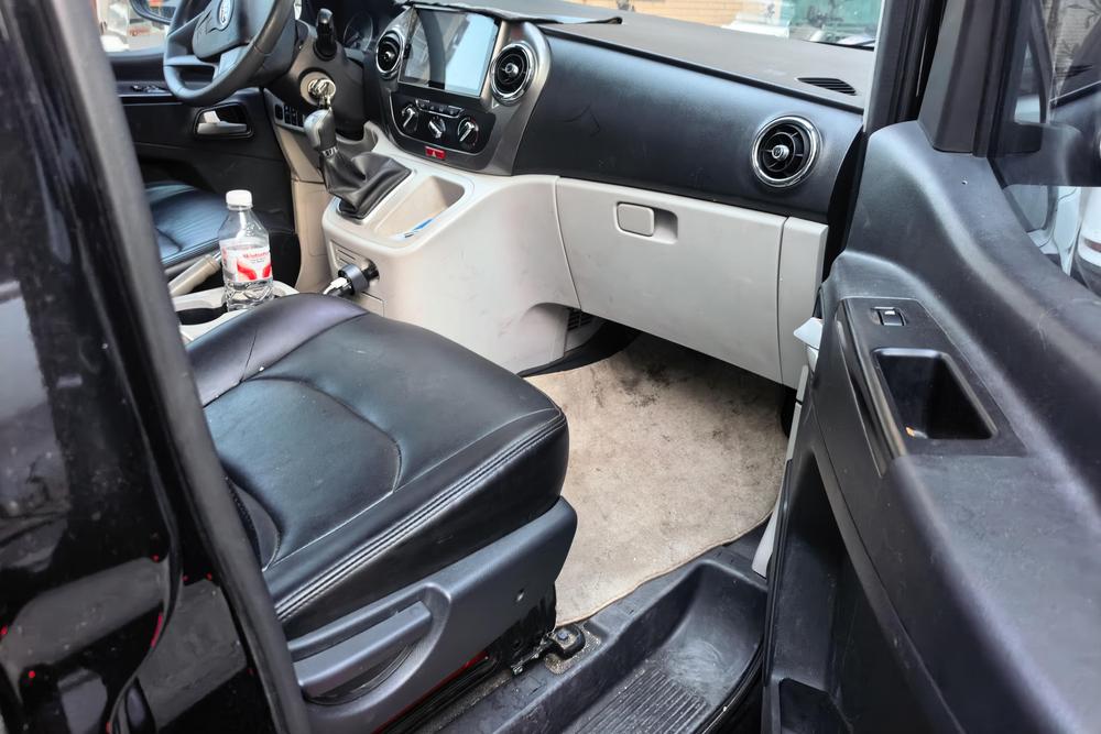 JAC Refine Refine M3