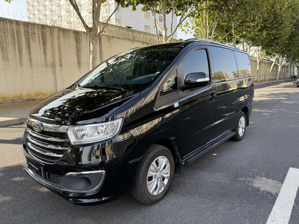 JAC Refine Refine M3