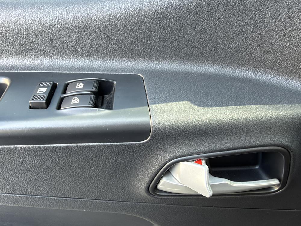JAC Refine Refine M3