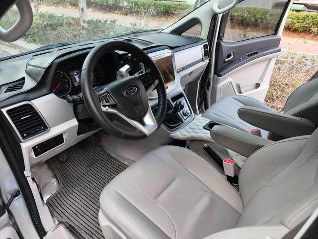 JAC Refine Refine M4