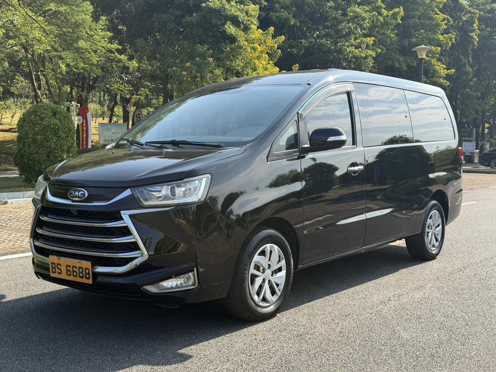 JAC Refine Refine M4