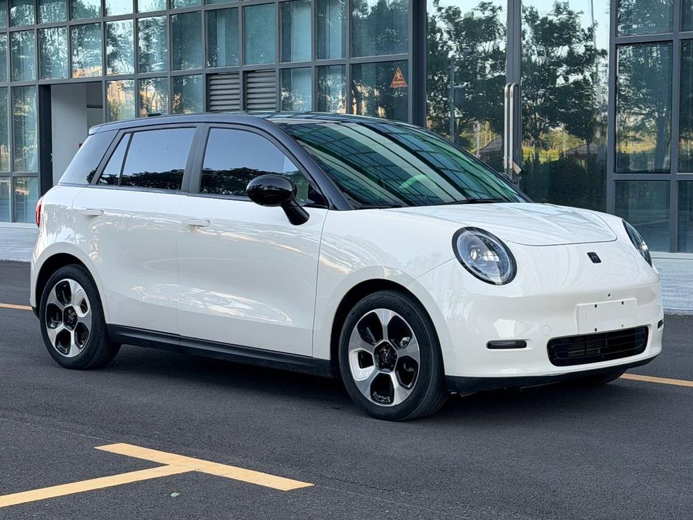 JAC Yiwei YIWEI 3