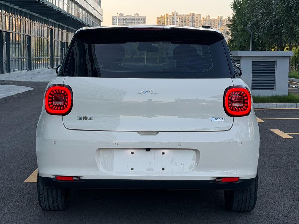 JAC Yiwei YIWEI 3