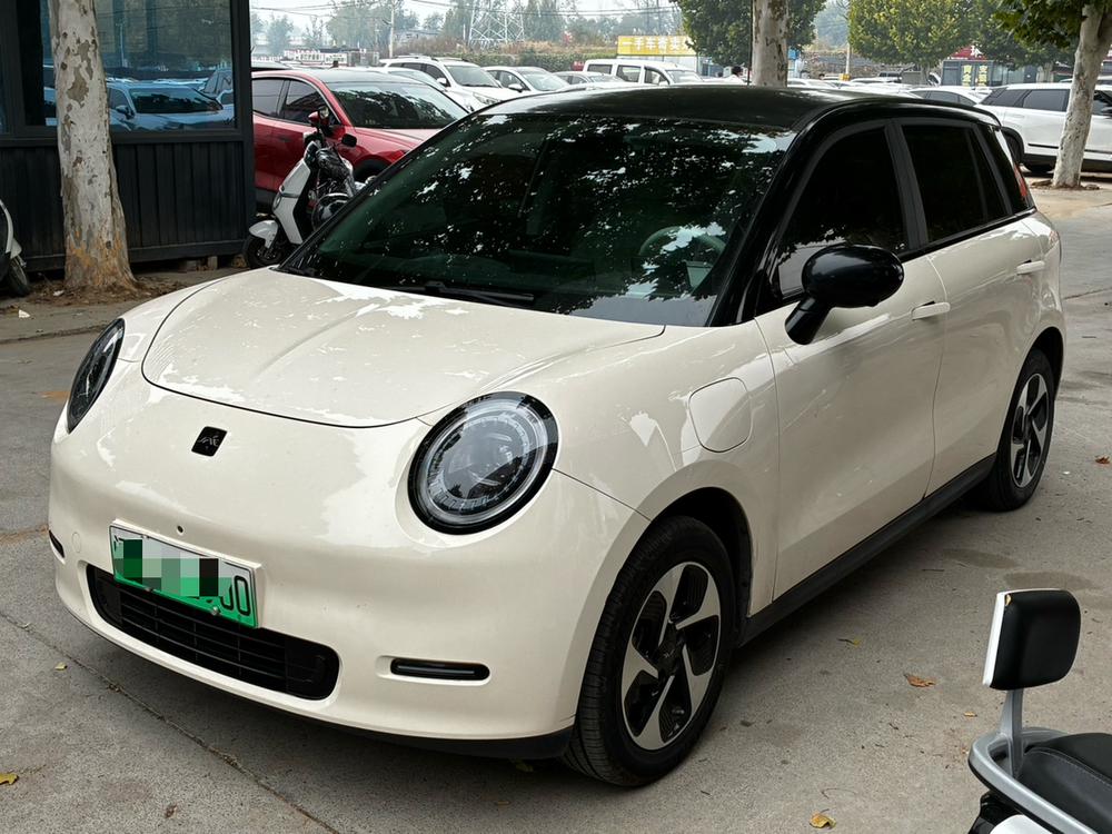 JAC Yiwei YIWEI 3