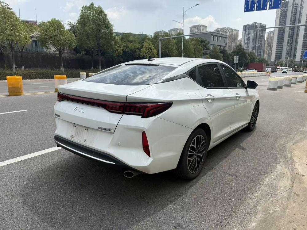 JAC JAC A5 PLUS