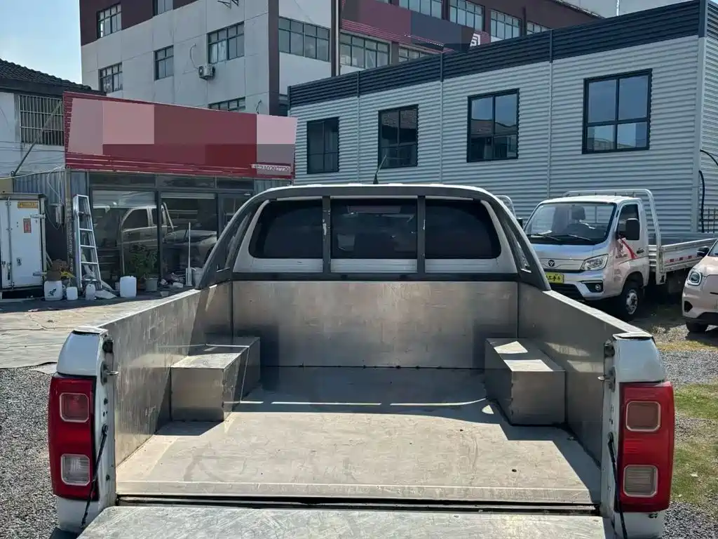 JAC JAC T8