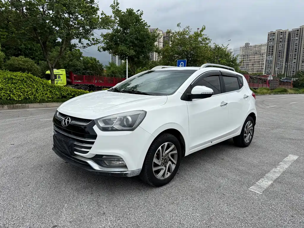 JAC Refine S2