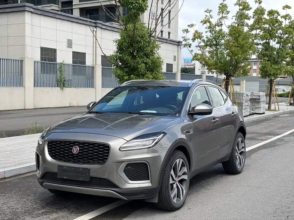 Jaguar E-PACE