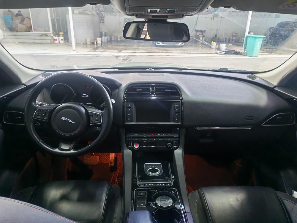 Jaguar Jaguar F-PACE