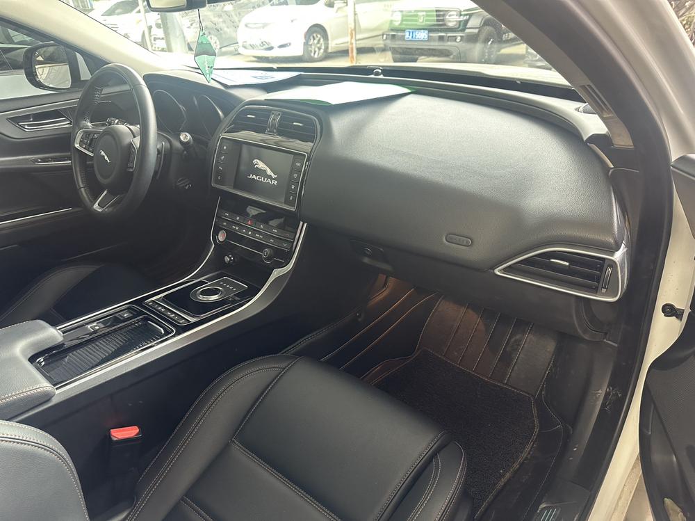 Jaguar Jaguar XEL