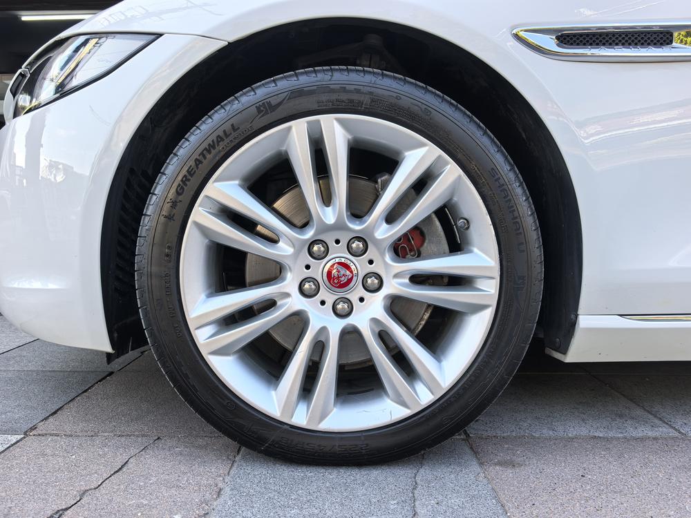 Jaguar Jaguar XEL