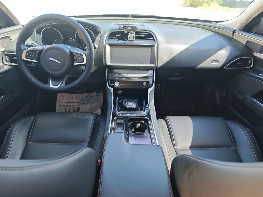 Jaguar Jaguar XEL