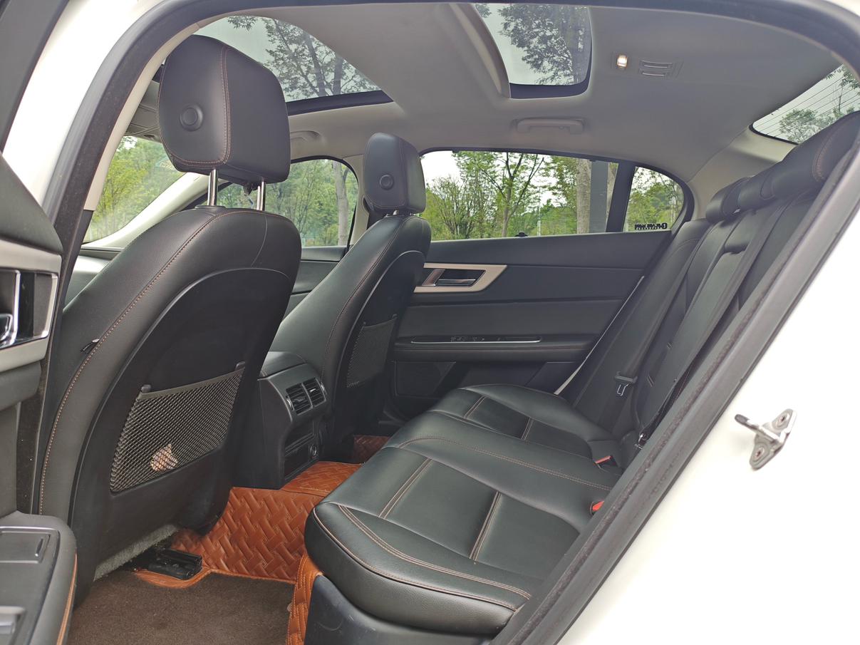 Jaguar Jaguar XEL