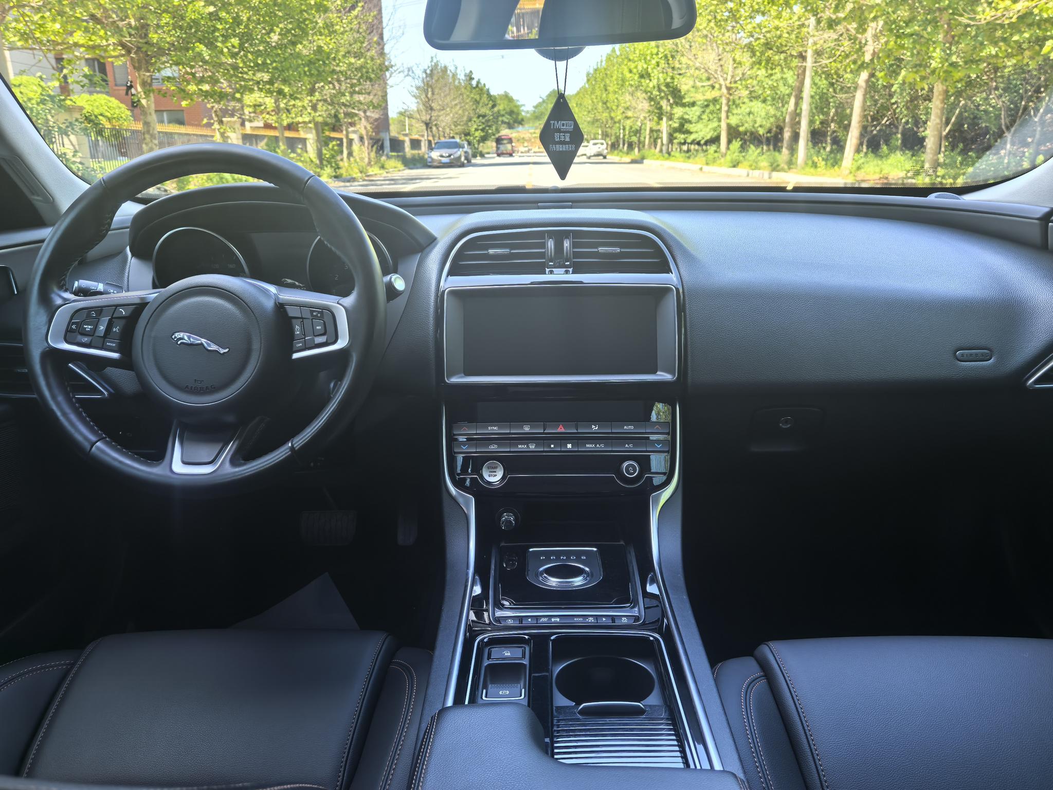 Jaguar Jaguar XEL