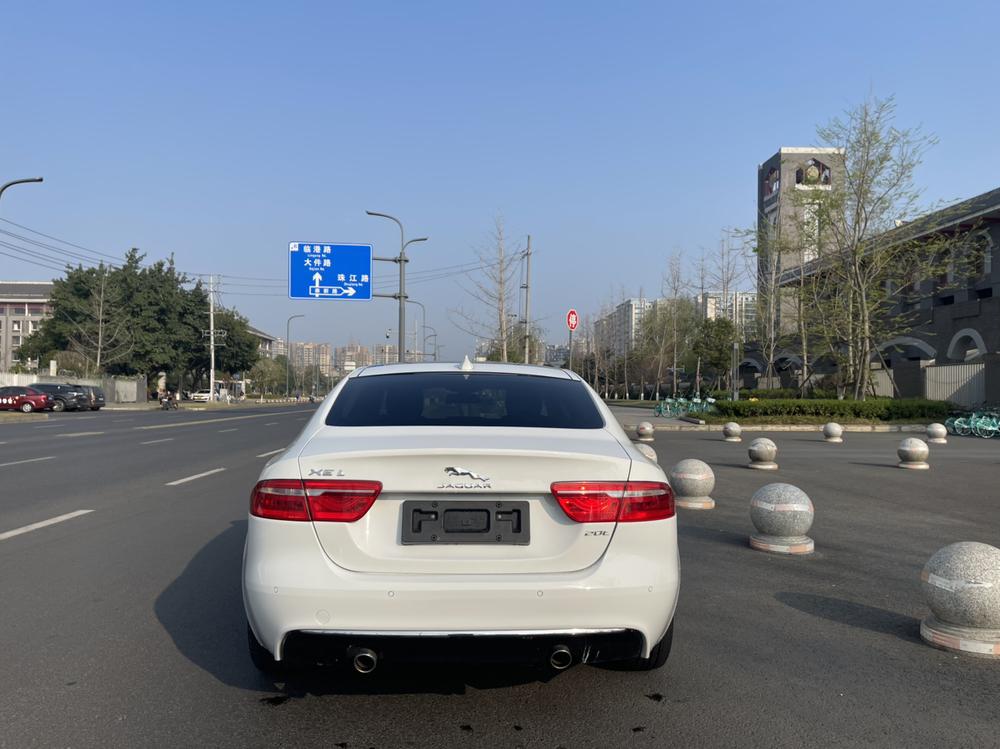 Jaguar Jaguar XEL