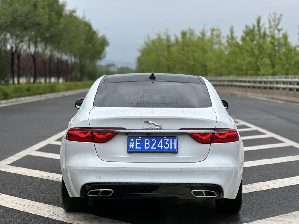 Jaguar Jaguar XFL