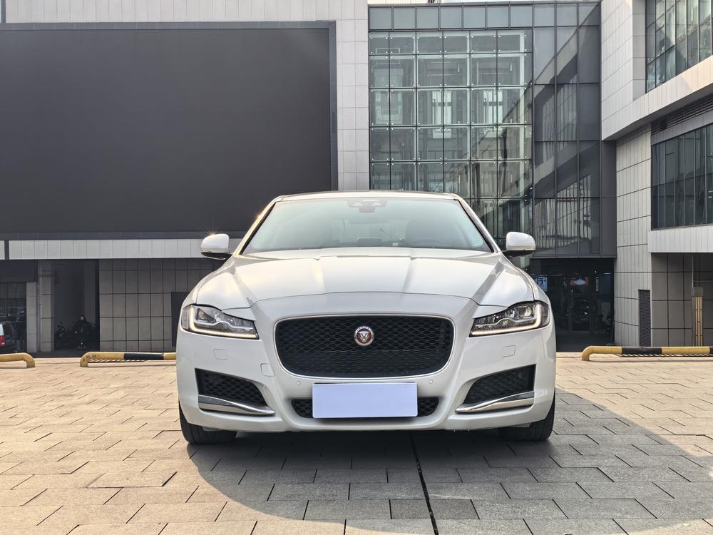 Jaguar Jaguar XFL