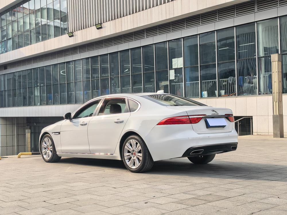 Jaguar Jaguar XFL