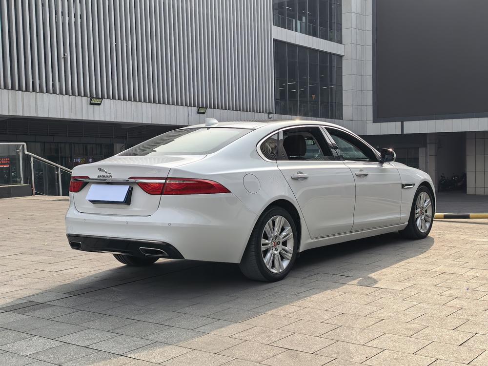 Jaguar Jaguar XFL