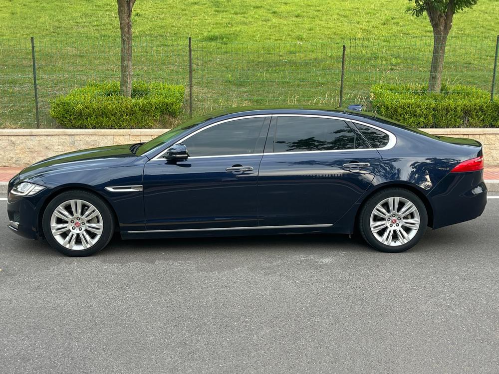 Jaguar Jaguar XFL