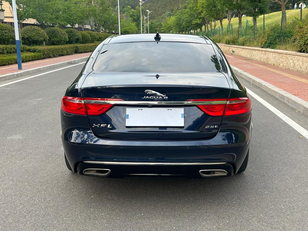 Jaguar Jaguar XFL