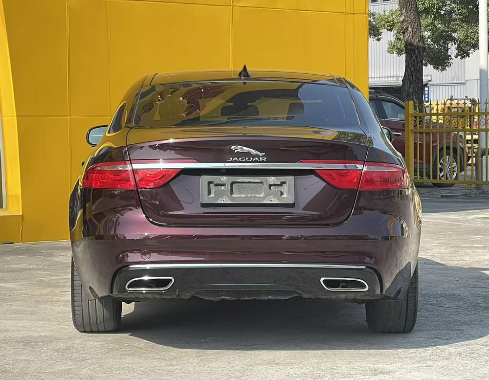 Jaguar Jaguar XFL