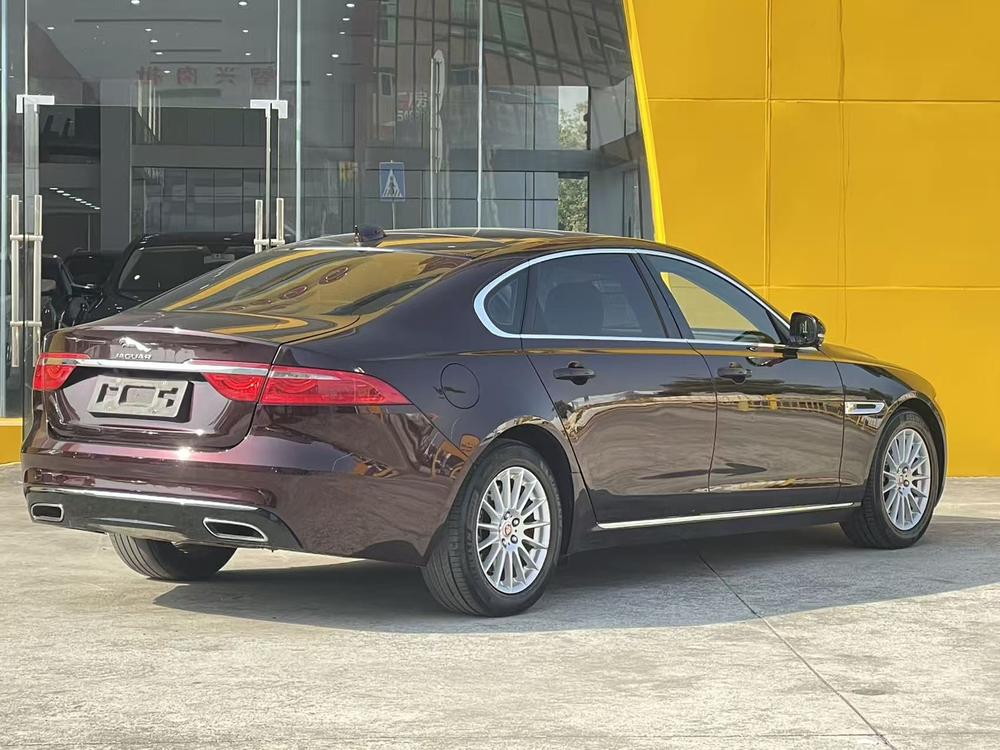 Jaguar Jaguar XFL