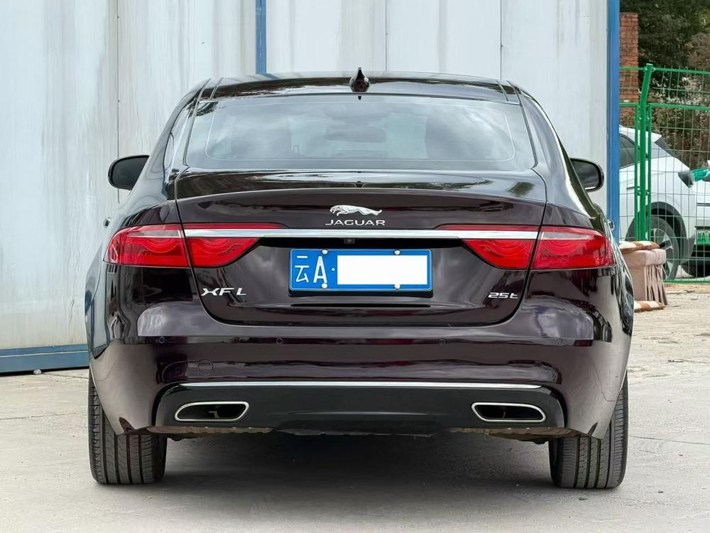 Jaguar Jaguar XFL