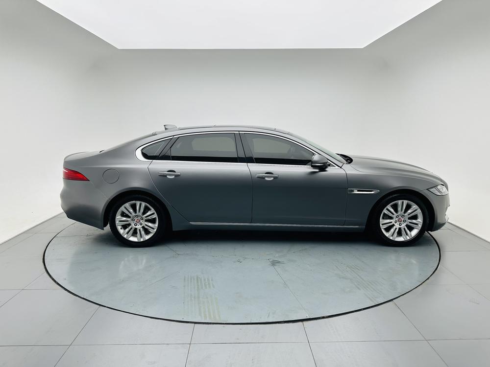 Jaguar Jaguar XFL