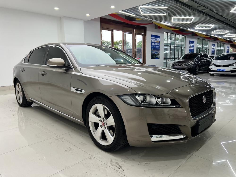 Jaguar Jaguar XFL