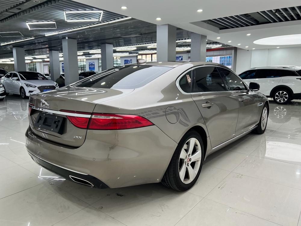 Jaguar Jaguar XFL