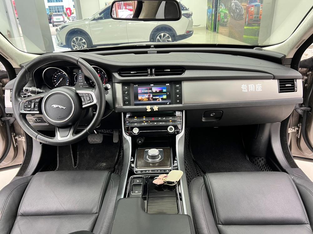 Jaguar Jaguar XFL
