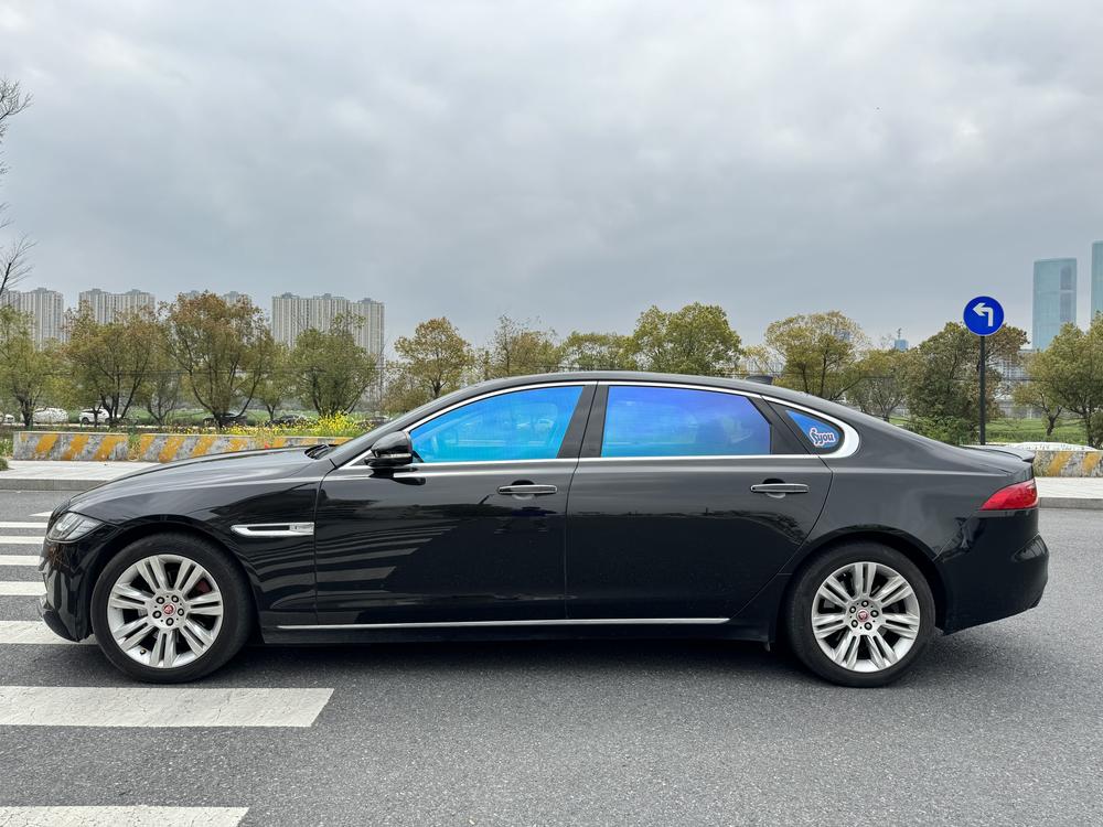 Jaguar Jaguar XFL