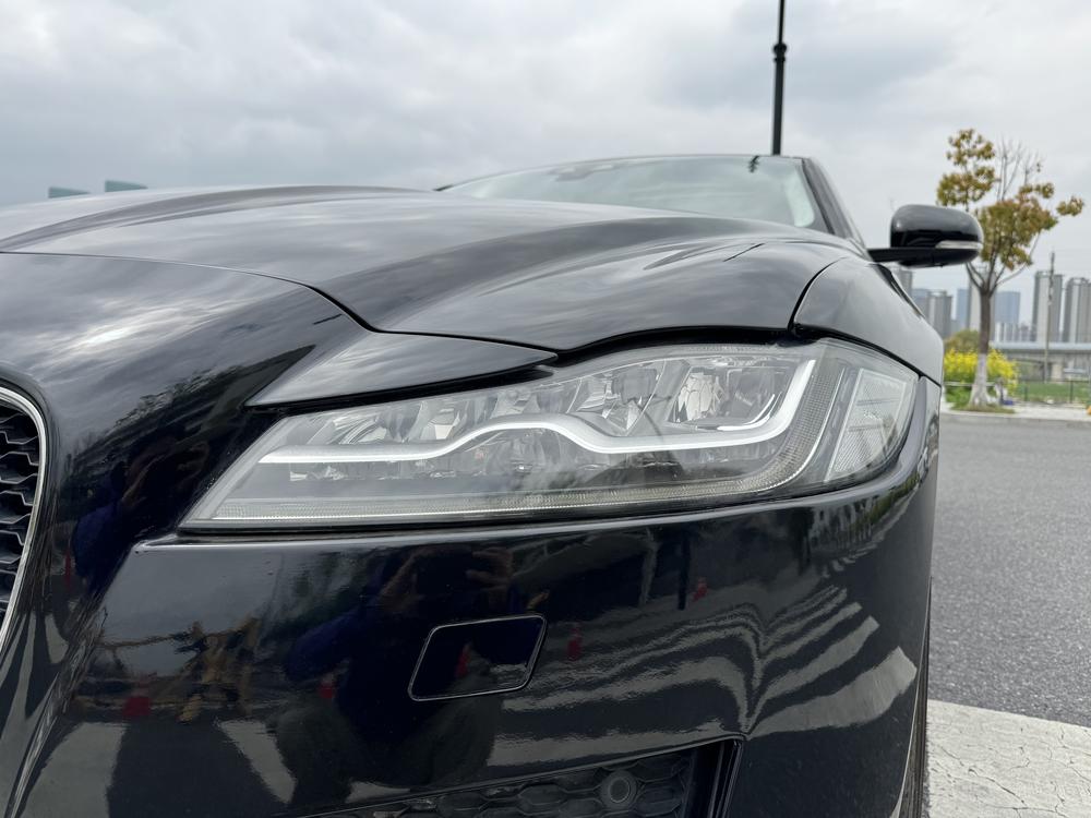 Jaguar Jaguar XFL