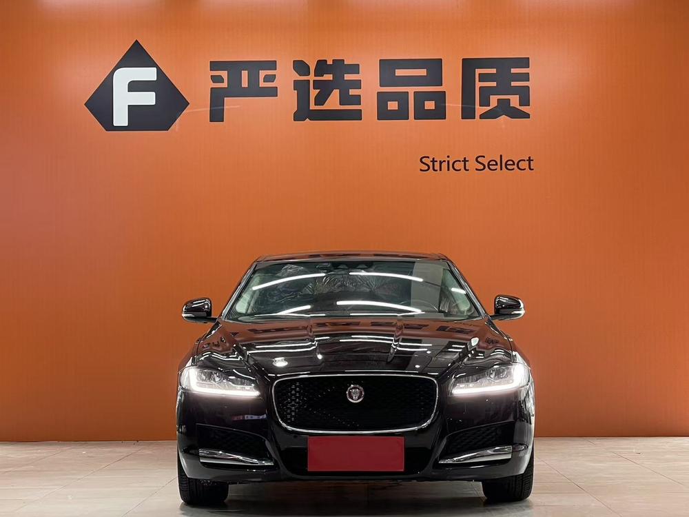 Jaguar Jaguar XFL