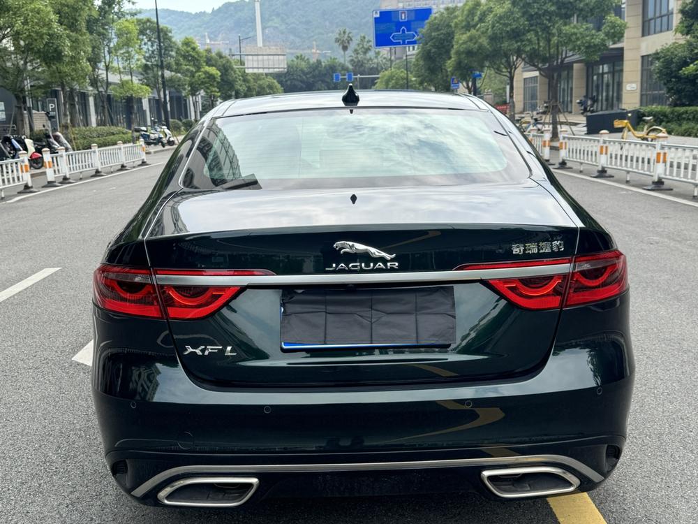 Jaguar Jaguar XFL