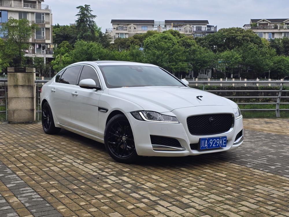 Jaguar Jaguar XFL