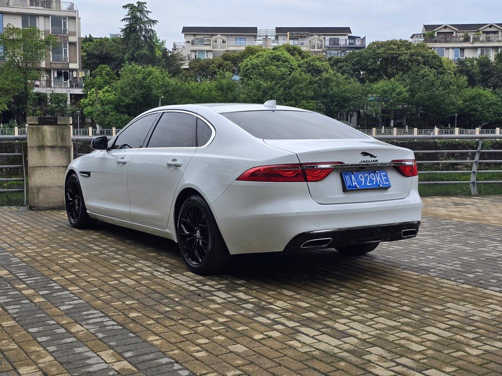 Jaguar Jaguar XFL