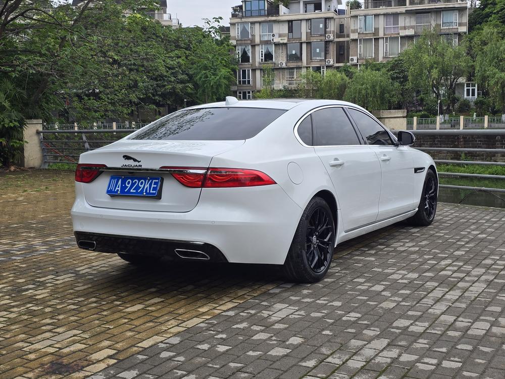 Jaguar Jaguar XFL
