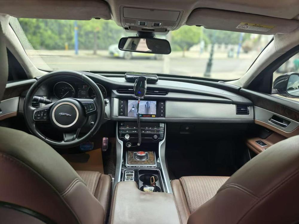 Jaguar Jaguar XFL