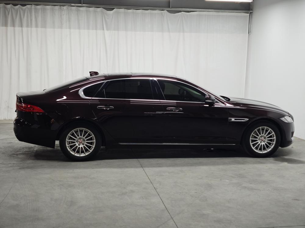 Jaguar Jaguar XFL