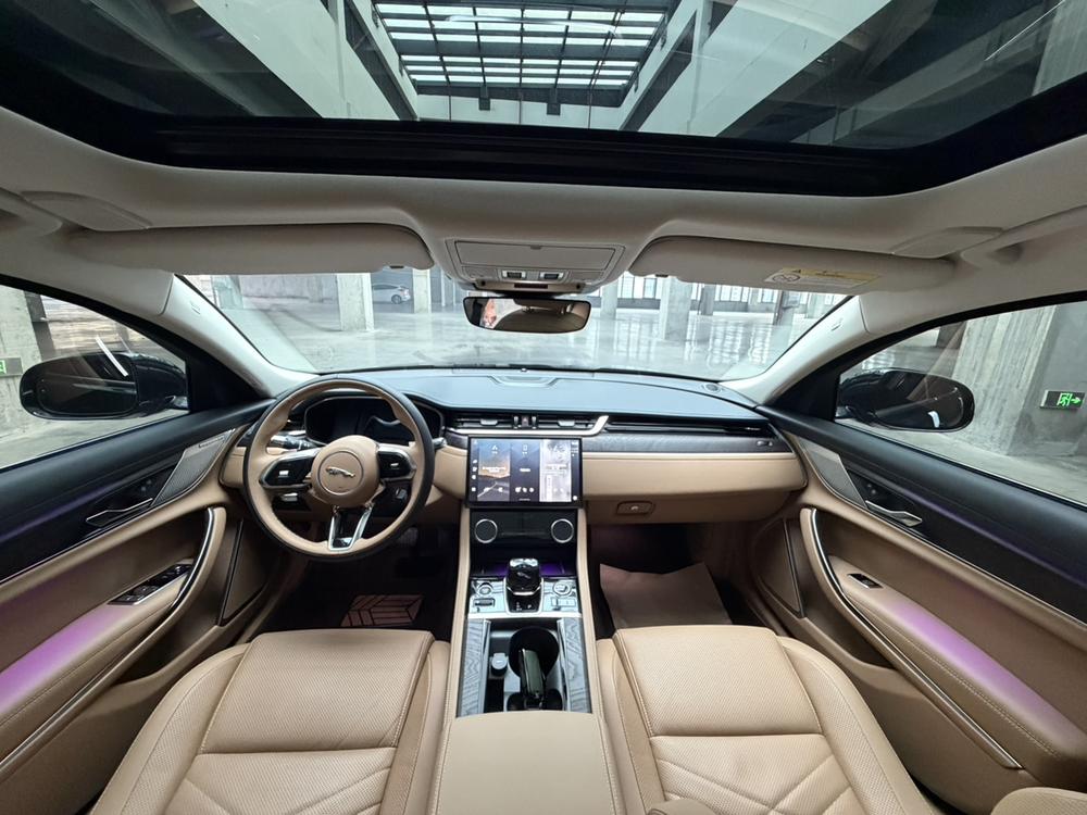 Jaguar Jaguar XFL